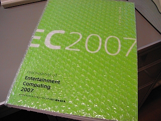 ec2007_puchi2book.jpg