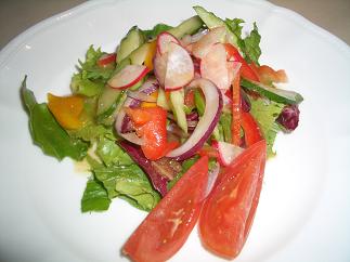 10種の野菜サラダ