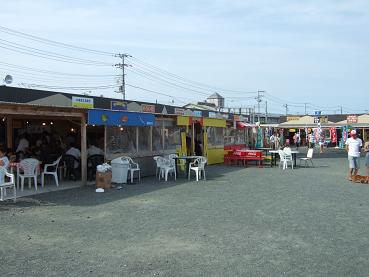 「浜の市場」全景